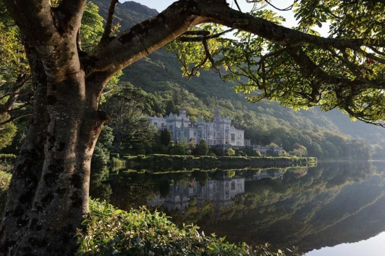 Kylemore-Abbey-Connemara-Co-Galway_Web-Size